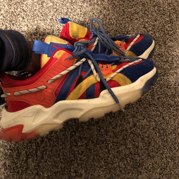 Javis - Picture 2 of 3